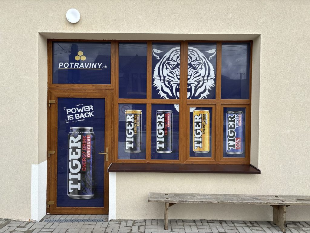 Tiger, Beklebung des Betriebs